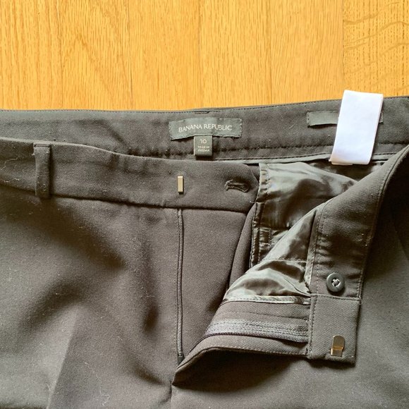 Banana Republic // Black Blake Wide Leg Pant - Picture 2 of 8